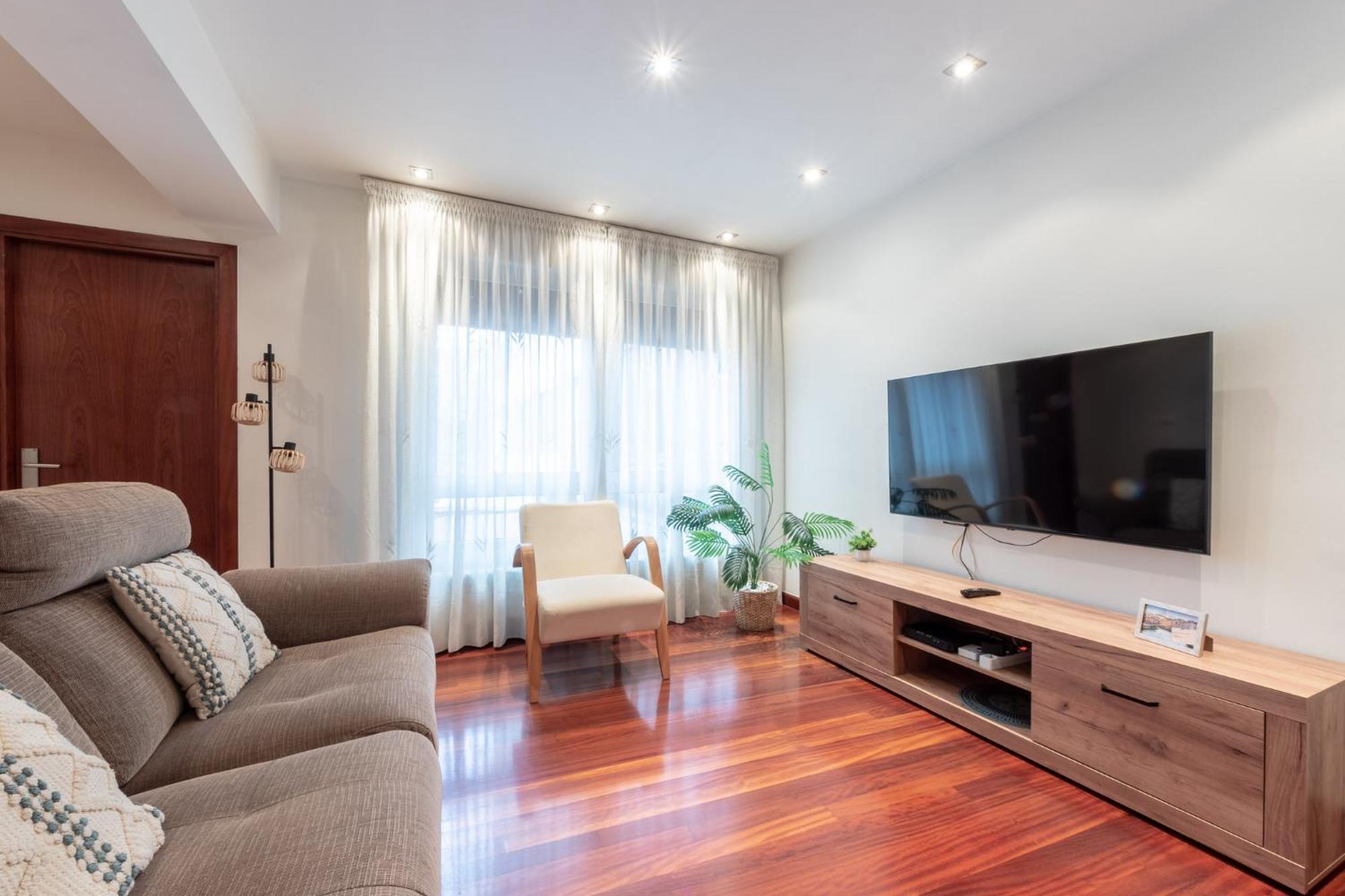 Appartamento Amplio Y Acogedor Junto A Plaza Zabalburu Bilbao Esterno foto